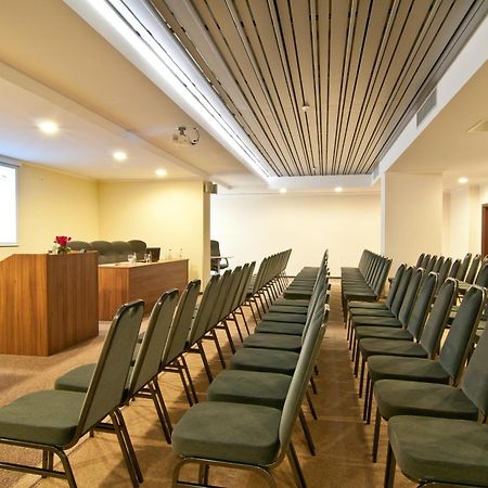 Hotel Wyndham Cluj Negocio foto